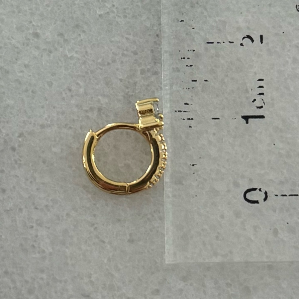 Gold Flower Crystal Pave Small Huggie Hoop Earrings 

Brand New - Picture 3 of 5